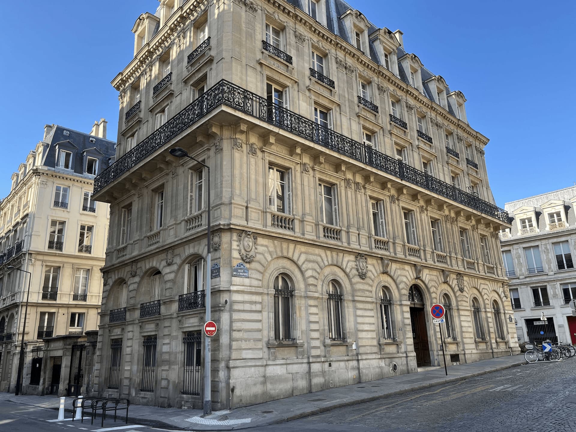 Accueil Espace Trinité 4